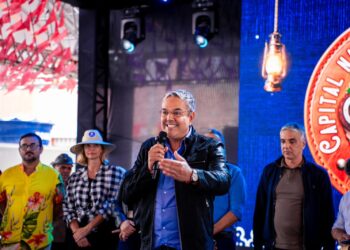 Prefeito Sérgio Reis abre oficialmente o Festival da Mandioca com o Seminário do Gado e do Couro