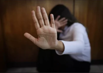 Brasil tem alta de feminicídio e estupro em 2024; roubo a banco, carga e de veículos caem, aponta governo