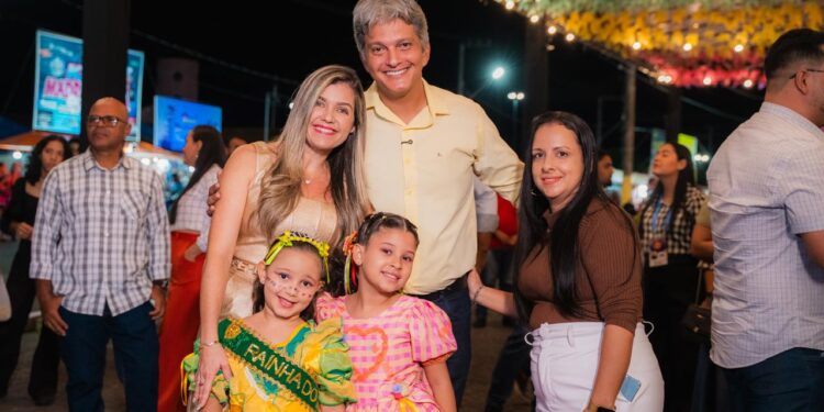 “Estamos criando uma nova tradição cultural em Socorro”, diz prefeito Samuel durante abertura da Vila Siri