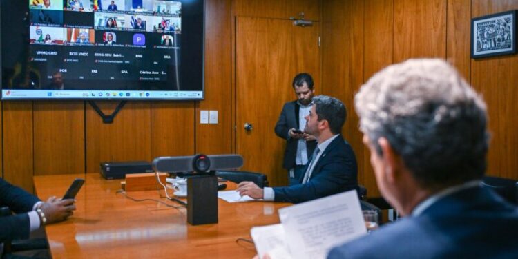 Ministro Márcio Macêdo representa Lula em encontro com presidentes sobre financiamento do desenvolvimento sustentável