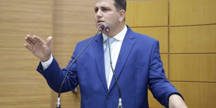 Marcos Oliveira sai em defesa dos marchantes nas feiras livres