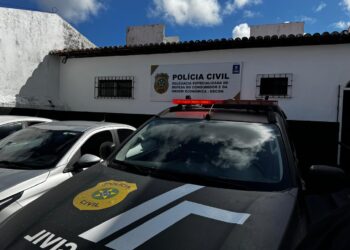 ‘Operação Simulatio’ cumpre mandados de busca e apreensão contra empresa investigada por fraudes em financiamentos na capital