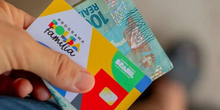 Doze estados da federação, incluindo Sergipe, têm mais beneficiários do Bolsa Família do que trabalhadores com carteira assinada