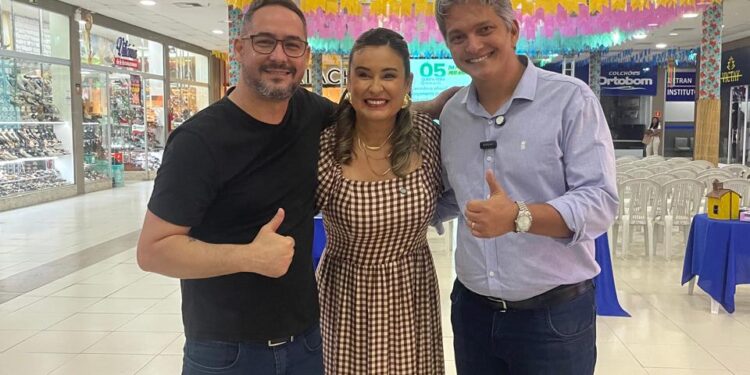 Kitty Lima celebra compromisso de Socorro pelo uso exclusivo de fogos de baixo ruído