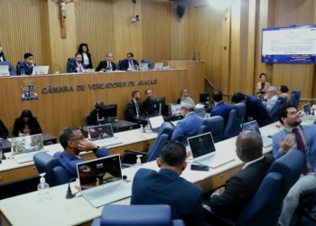 Presidente da CMA, Ricardo Vasconcelos, anuncia a instalação de 2 Comissões Parlamentares de Inquérito
