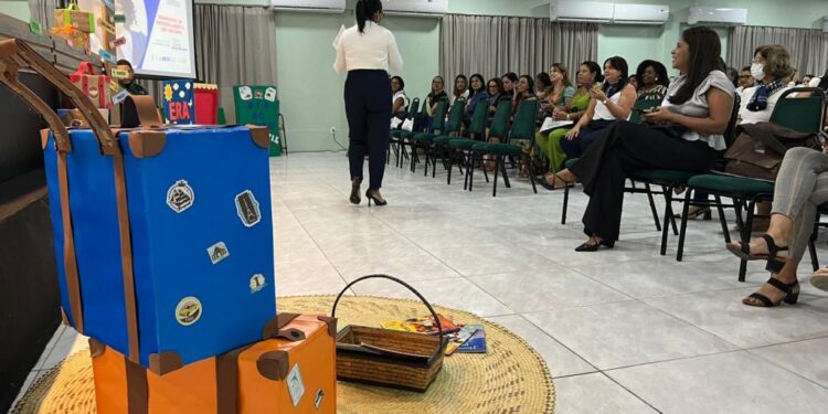 Secretaria da Educação de Aracaju cumpre mais uma etapa do programa de Leitura e Escrita na Educação Infantil