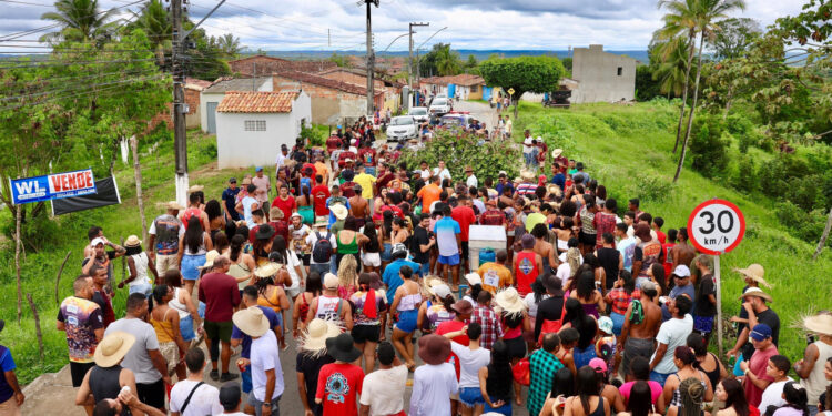 São Cristóvão celebra o Dia de São João com tradicional Festa do Mastro