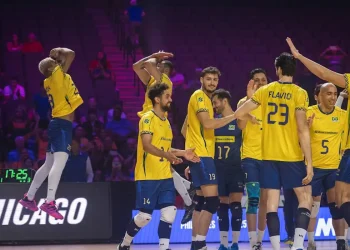 Brasil vence Canadá por 3 sets a 0 na Liga das Nações de Vôlei