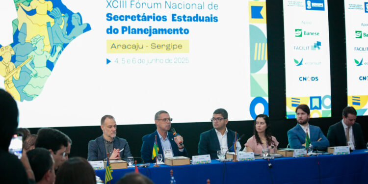 Fábio Mitidieri destaca avanços de gestão em Sergipe durante abertura do Fórum Nacional de Secretários do Planejamento