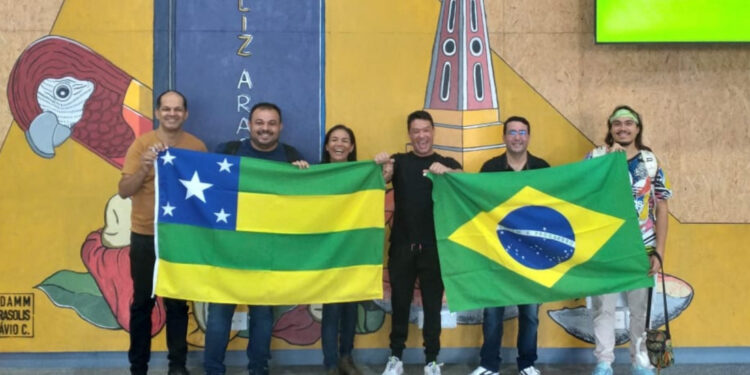 Professores da rede estadual embarcam para os EUA em programa de aperfeiçoamento em Língua Inglesa