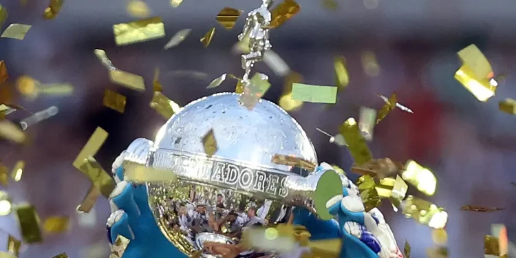 Flamengo x Inter é único clássico nacional nas oitavas da Libertadores