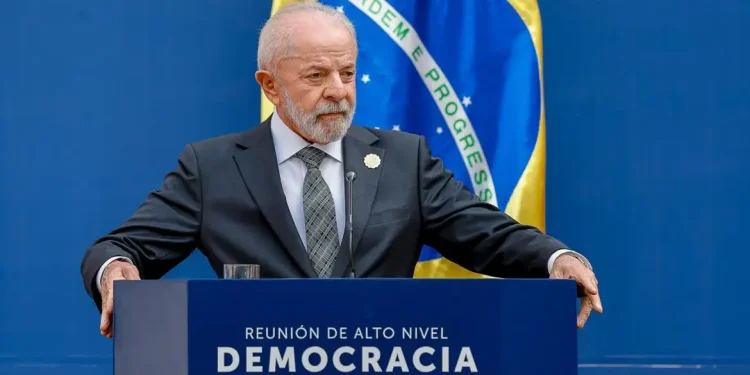 Democracia corre risco como no período nazista, diz Lula