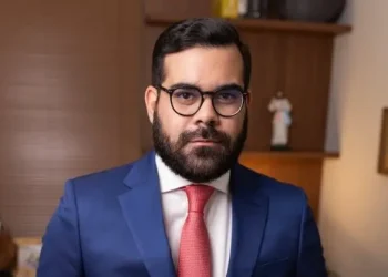 O que há por trás da fala de Fábio Mitidieri sobre Emília Corrêa
