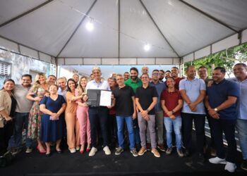 Prefeitura de Socorro inicia construção de nova unidade de saúde e revitalização de praça no bairro Fernando Collor
