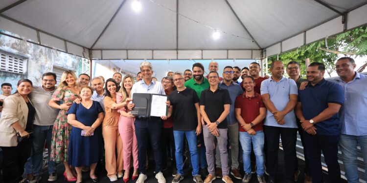 Prefeitura de Socorro inicia construção de nova unidade de saúde e revitalização de praça no bairro Fernando Collor