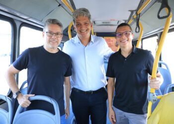 Oito ônibus com ar-condicionado passam a integrar a frota do transporte público de Socorro
