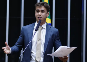 Hugo Motta sonda Nikolas Ferreira para comandar a CPI do INSS