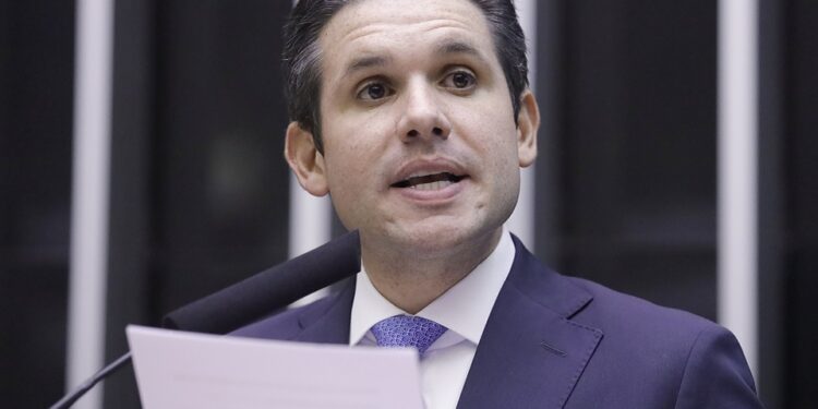 Motta proíbe reuniões em comissões da Câmara dos Deputados durante recesso