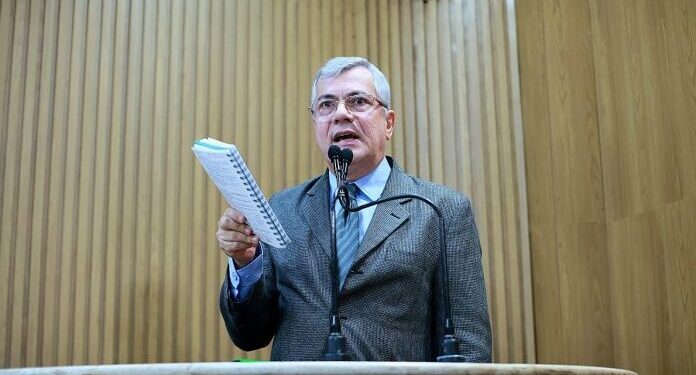 Iran critica Projeto de Lei que alarga a privatização na Administração Municipal