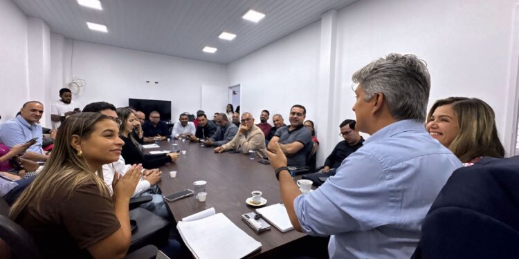 Planejamento: Prefeito de Socorro reúne secretários e vereadores para apresentar balanço dos seis primeiros meses de gestão