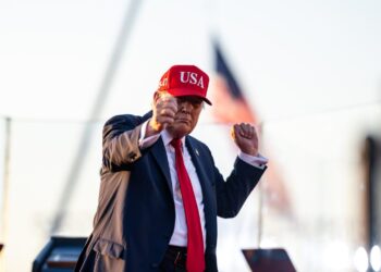 Trump anuncia tarifa de 50% para Brasil