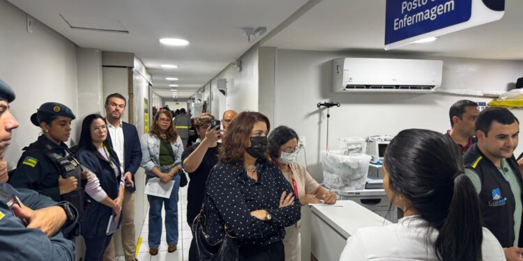 MPSE fiscaliza Hospital Gabriel Soares, identifica irregularidades e cobra regularização sanitária da unidade