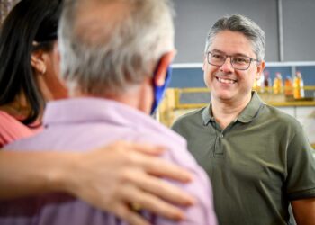 Senador Alessandro destina mais R$ 9,4 milhões para reforçar a saúde em 20 municípios sergipanos