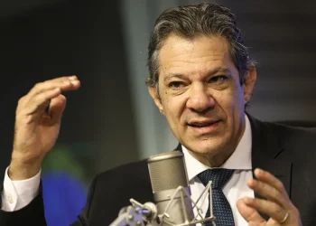 Haddad diz que pode haver conversa entre Lula e Trump sobre tarifas
