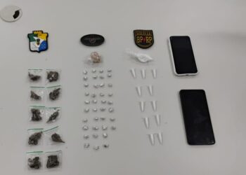 Polícia Militar prende duas mulheres por suspeita de tráfico de entorpecentes na Zona Sul da capital