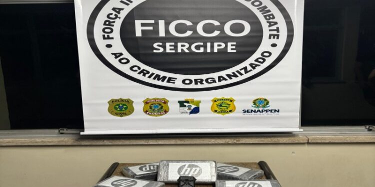 FICCO/SE prende homem e apreende mais de 5 kg de cocaína em Laranjeiras