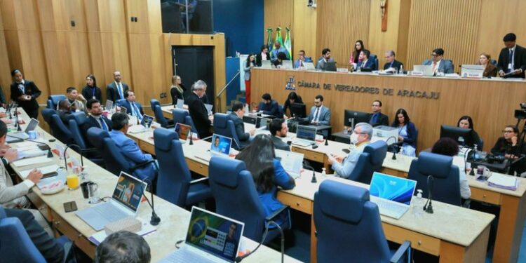 Câmara de Vereadores de Aracaju aprova Lei de Diretrizes Orçamentárias referente a 2026