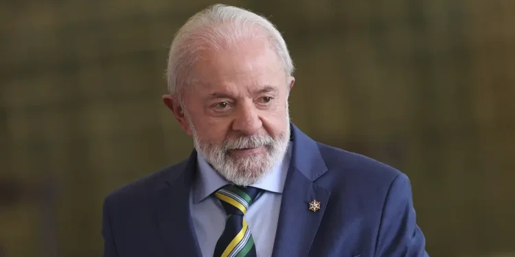 Brasil responderá tarifaço dos EUA com lei de reciprocidade, diz Lula