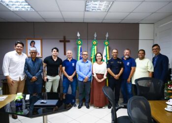 Prefeita Emília Corrêa recebe sindicato dos guardas municipais para discutir demandas da categoria