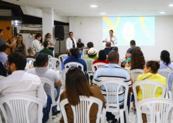 Prefeitura de Aracaju realiza audiência pública para dialogar com moradores sobre supressão de árvores no bairro Luzia