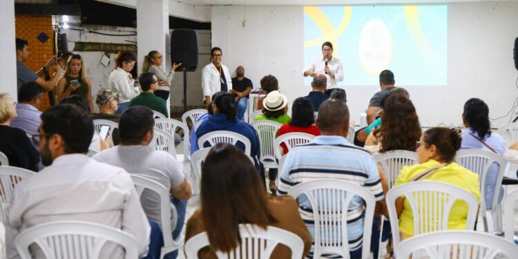 Prefeitura de Aracaju realiza audiência pública para dialogar com moradores sobre supressão de árvores no bairro Luzia