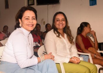 Prefeita Emília Corrêa participa da primeira edição do SerMulher Escuta