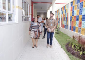 Educação de Aracaju e Emurb visitam obras em fase de conclusão na Escola Municipal Alcebíades Melo Villas Boas
