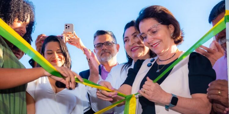 Prefeitura de Aracaju inaugura nova sede de Unidade de Qualificação Profissional no bairro Santa Maria