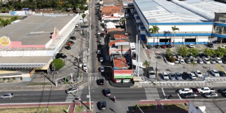 SMTT de Aracaju altera trânsito na avenida Acrísio Garcêz a partir de segunda-feira, 28