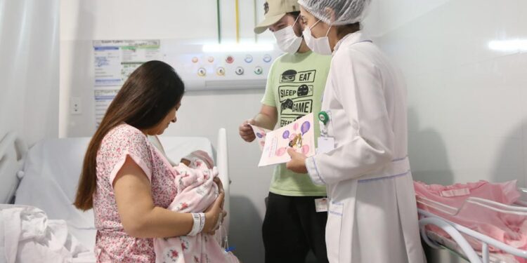Agosto Dourado: SMS reforça apoio à amamentação como direito e ação de saúde pública