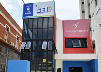 Estudantes da rede estadual de ensino são selecionados para curso de língua francesa