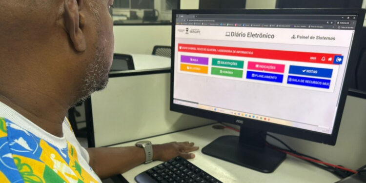 Secretaria de Estado da Educação comemora dez anos de implementação do Diário Eletrônico na rede pública estadual