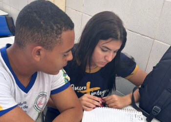 Programa Estudante Monitor encerra semestre com fortalecimento do protagonismo estudantil e impactos positivos na aprendizagem