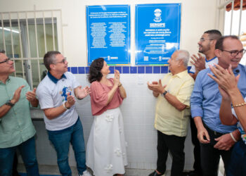 Governador entrega reforma do Centro de Excelência José Rollemberg Leite no Agamenon Magalhães em Aracaju