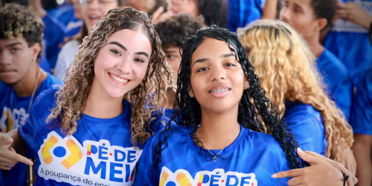 Secretaria da Educação divulga novo calendário de pagamento do programa Pé‑de‑Meia