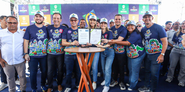 Governador Fábio Mitidieri leva investimentos para infraestrutura de Aquidabã e região