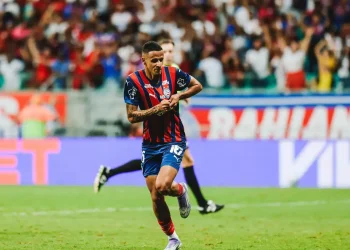 Bahia abre vantagem sobre Fluminense nas quartas da Copa do Brasil