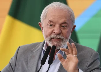 Lula reafirma disposição de diálogo após fala de Trump