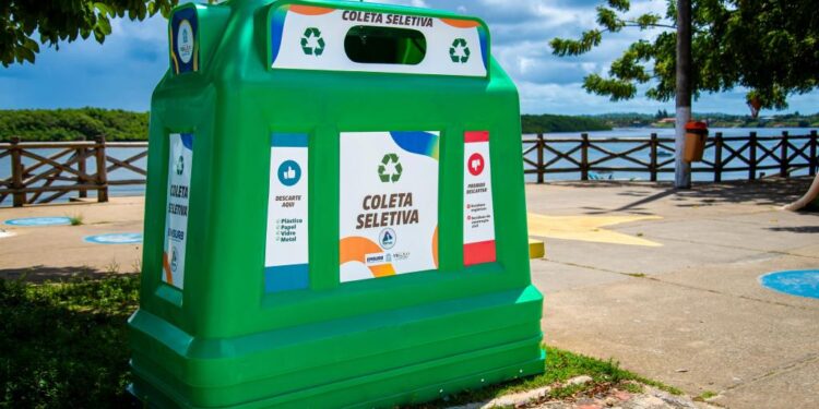 Prefeitura de Aracaju instala novos pontos de entrega para descarte de material reciclável