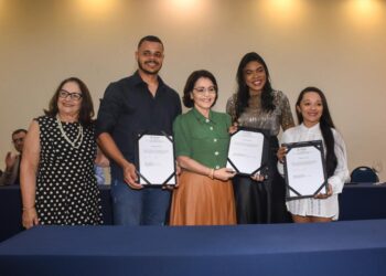 Prefeita Emília Corrêa empossa 175 novos professores aprovados no concurso público da Semed Aracaju